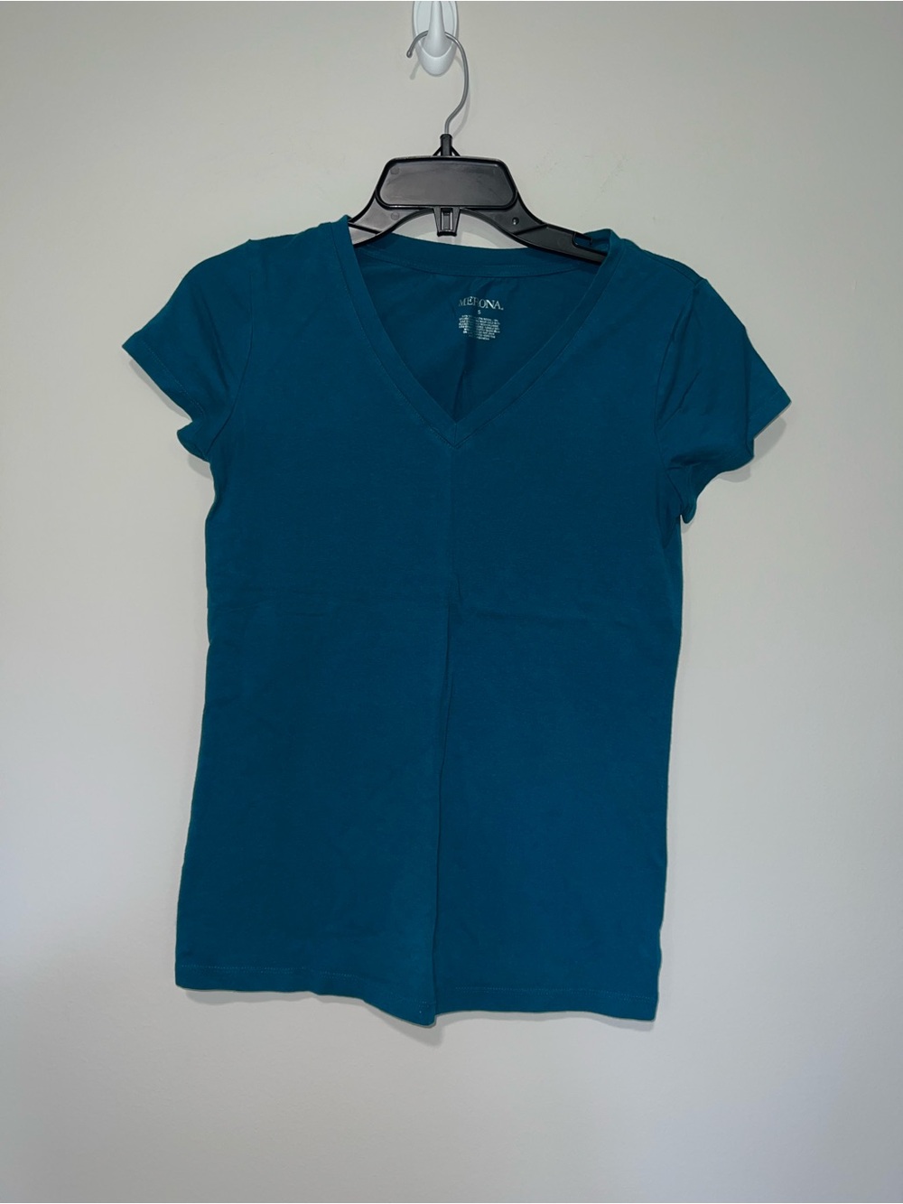 Turquoise blue v neck tshirt Merona Small